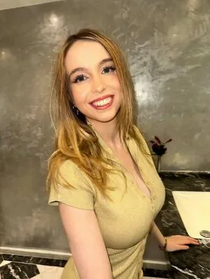 Serena Skybourne OnlyFans Leaked Free Thumbnail Picture - #2Rz2VBxBcm