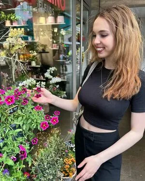 Serena Skybourne OnlyFans Leaked Free Thumbnail Picture - #H47YyiZpga