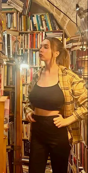 Serena Skybourne OnlyFans Leaked Free Thumbnail Picture - #RYa0taG06i