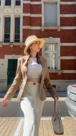 Serena Skybourne OnlyFans Leaked Free Thumbnail Picture - #RbZi1iD94P