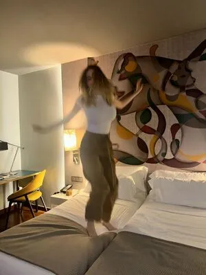 Serena Skybourne OnlyFans Leaked Free Thumbnail Picture - #YTbOU1uvGG