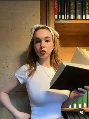 Serena Skybourne OnlyFans Leaked Free Thumbnail Picture - #b1b7fZ9BtF