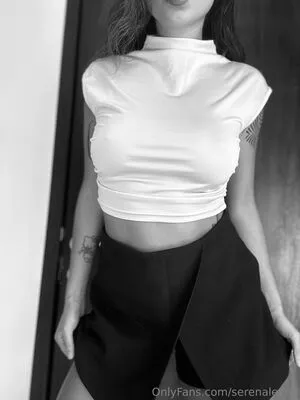 Serenaleone OnlyFans Leaked Free Thumbnail Picture - #5DAUmCZcso
