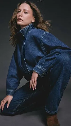 Serenay Sarikaya OnlyFans Leaked Free Thumbnail Picture - #3ksroigxcX