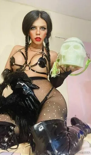 Serenialilith OnlyFans Leaked Free Thumbnail Picture - #LYWrTalKHS