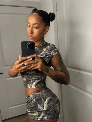 Serenity Grace OnlyFans Leaked Free Thumbnail Picture - #S005CPM47F