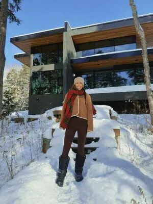 Serinda Swan OnlyFans Leaked Free Thumbnail Picture - #pvlzalr4Ul