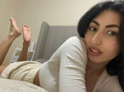 Servesyra OnlyFans Leaked Free Thumbnail Picture - #OtTdi2cUg0