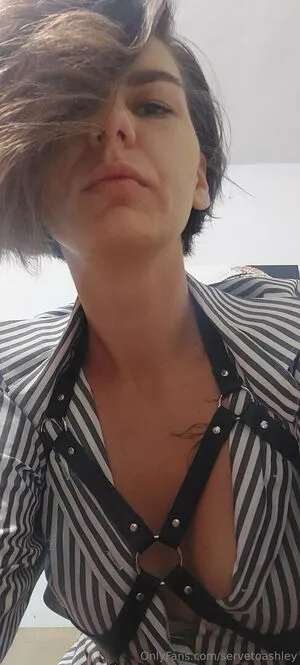 Servetoashley OnlyFans Leaked Free Thumbnail Picture - #vdOfUIZOhU
