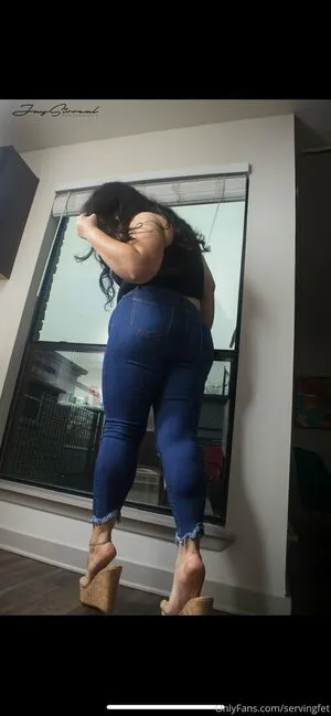 Servingfet OnlyFans Leaked Free Thumbnail Picture - #5S9x0gcoco