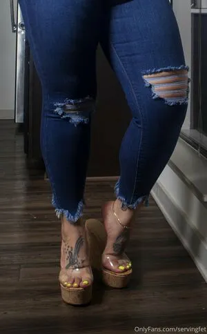 Servingfet OnlyFans Leaked Free Thumbnail Picture - #olThIVU976