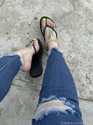 Servingfet OnlyFans Leaked Free Thumbnail Picture - #sJiXjat64t