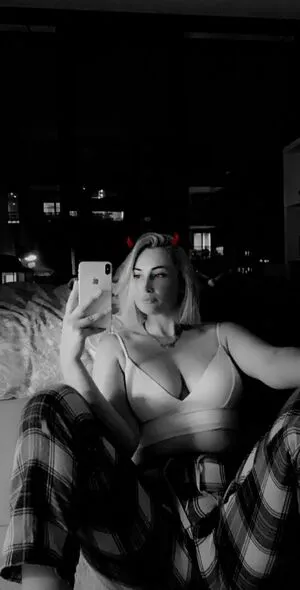 Seshemetka OnlyFans Leaked Free Thumbnail Picture - #LMfAhkF2Rs