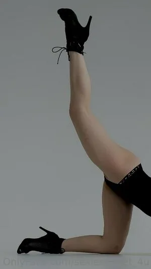 Sexiest Feet 4u OnlyFans Leaked Free Thumbnail Picture - #7w6elFEpgo