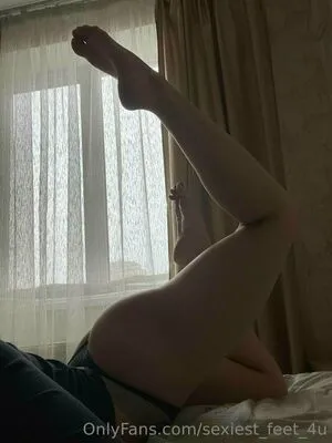 Sexiest Feet 4u OnlyFans Leaked Free Thumbnail Picture - #Hu5EpEsUet
