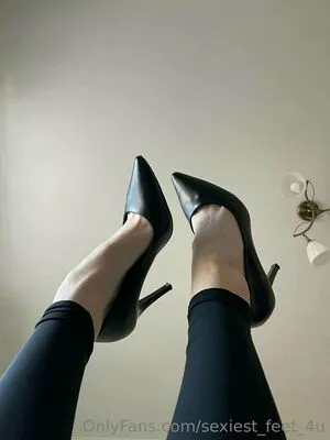 Sexiest Feet 4u OnlyFans Leaked Free Thumbnail Picture - #h0UZHYcNAx