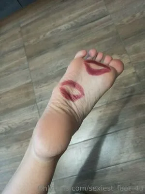 Sexiest Feet 4u OnlyFans Leaked Free Thumbnail Picture - #l9EUukdjev
