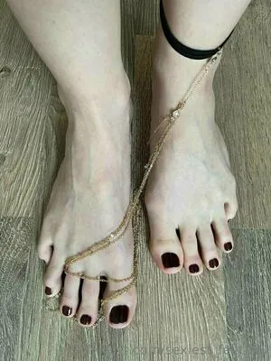 Sexiest Feet 4u OnlyFans Leaked Free Thumbnail Picture - #oIGYJHCnB2