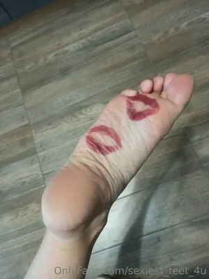 Sexiest Feet 4u OnlyFans Leaked Free Thumbnail Picture - #s7e0RzXrQF