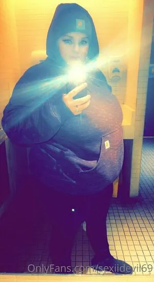 Sexiidevil69 OnlyFans Leaked Free Thumbnail Picture - #M3rKDt1p22