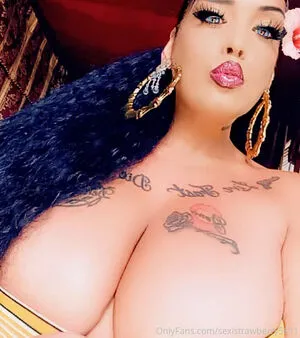 Sexistrawberry5611 OnlyFans Leaked Free Thumbnail Picture - #2psMgSRmV2
