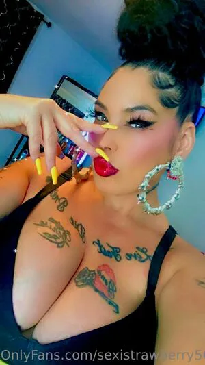 Sexistrawberry5611 OnlyFans Leaked Free Thumbnail Picture - #GlZXk1jKAm