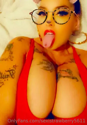 Sexistrawberry5611 OnlyFans Leaked Free Thumbnail Picture - #lXnxd2goZK