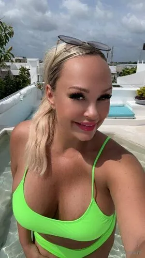 Sexisuzi OnlyFans Leaked Free Thumbnail Picture - #4VvaYDzp57