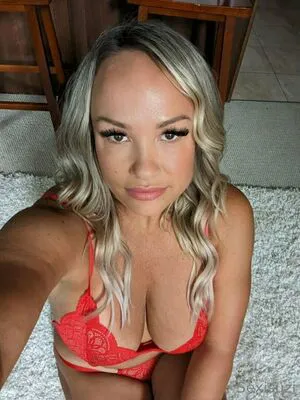 Sexisuzi OnlyFans Leaked Free Thumbnail Picture - #9PmZSFtsok