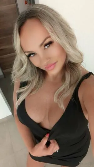 Sexisuzi OnlyFans Leaked Free Thumbnail Picture - #DRPbB9TbTg