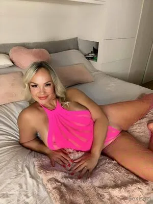 Sexisuzi OnlyFans Leaked Free Thumbnail Picture - #OLdBO6uiRT