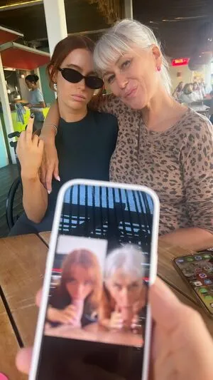 Sexting Grandma OnlyFans Leaked Free Thumbnail Picture - #49zRKpUvrJ