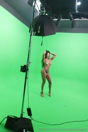 Sexwiththeange1 OnlyFans Leaked Free Thumbnail Picture - #C7Az6hfEsy