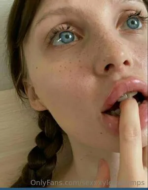 Sexxxylexyhumps OnlyFans Leaked Free Thumbnail Picture - #2aeHcRxQeC