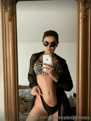 Sexxxylexyhumps OnlyFans Leaked Free Thumbnail Picture - #e1veXLXGF3