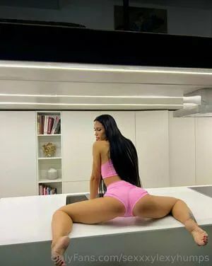 Sexxxylexyhumps OnlyFans Leaked Free Thumbnail Picture - #reUDalvykS