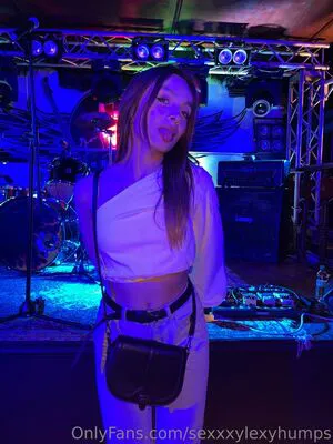 Sexxxylexyhumps OnlyFans Leaked Free Thumbnail Picture - #tlAsmIkZN1