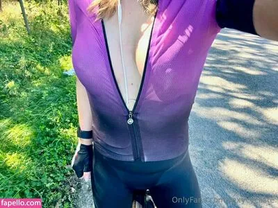 Sexy Cyclist OnlyFans Leaked Free Thumbnail Picture - #euYEUH6ckF