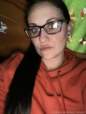 Sexy Italian21 OnlyFans Leaked Free Thumbnail Picture - #rBtRB3Lo6H