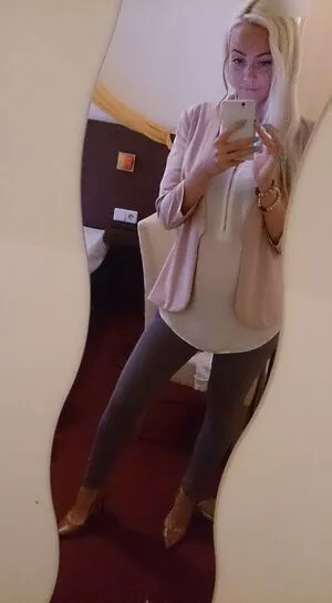 Sexy Julia OnlyFans Leaked Free Thumbnail Picture - #Fsl7TysiTe