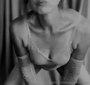 Sexy Kitty Rose OnlyFans Leaked Free Thumbnail Picture - #cR1pwiCmha