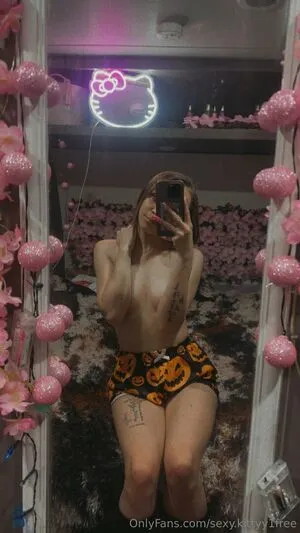 Sexy Kittyy1free OnlyFans Leaked Free Thumbnail Picture - #yB2L0xl6Zw
