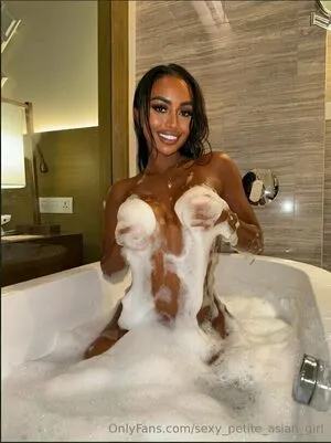 Sexy Petite Asian Girl OnlyFans Leaked Free Thumbnail Picture - #fp2UnlEnZk