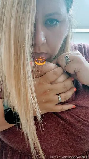 Sexybbwmom11 OnlyFans Leaked Free Thumbnail Picture - #H1fcT3sDGX