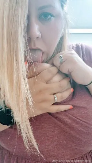 Sexybbwmom11 OnlyFans Leaked Free Thumbnail Picture - #YeObVRMFWO