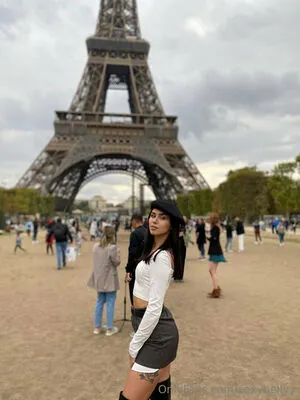 Sexybellyy OnlyFans Leaked Free Thumbnail Picture - #mdsr21rMON