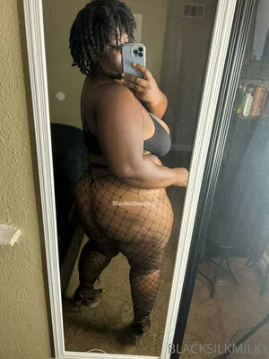 Sexyblacksilkp1 OnlyFans Leaked Free Thumbnail Picture - #5jukPR2r66