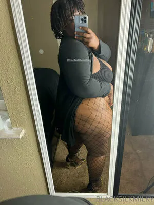 Sexyblacksilkp1 OnlyFans Leaked Free Thumbnail Picture - #ioBMOhNAhJ