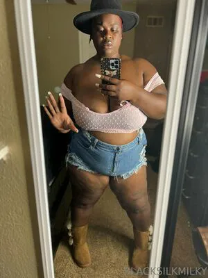Sexyblacksilkp1 OnlyFans Leaked Free Thumbnail Picture - #psJn1ilOXh