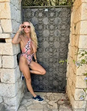 Sexyblondeandherbeastfre OnlyFans Leaked Free Thumbnail Picture - #24ZniDM3jq